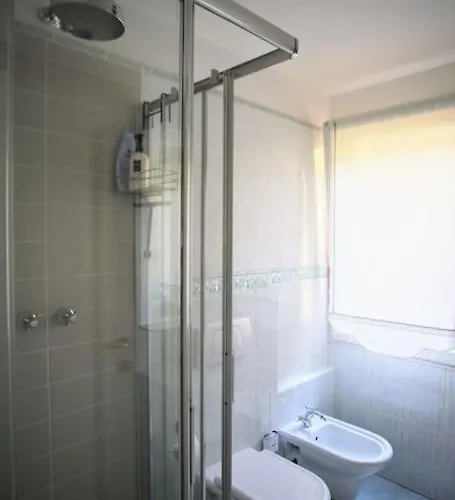 Appartamento Attico Boho-chic In Centro Bologna